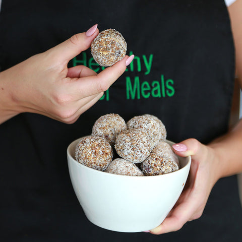 Hazelnut & Cacao Protein Balls